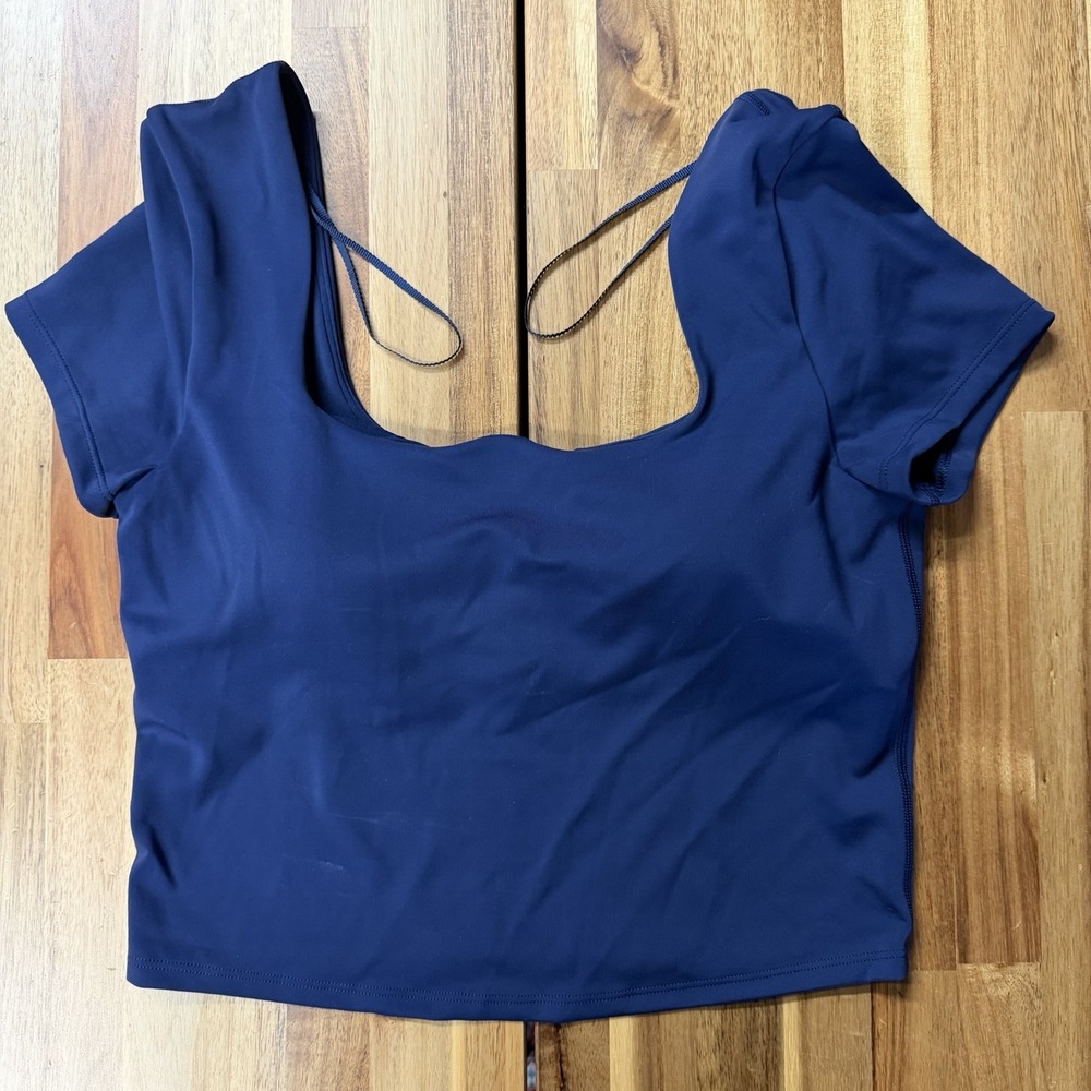 Lululemon Wunder Under SmoothCover Square-Neck Cropped T Blue Size 8